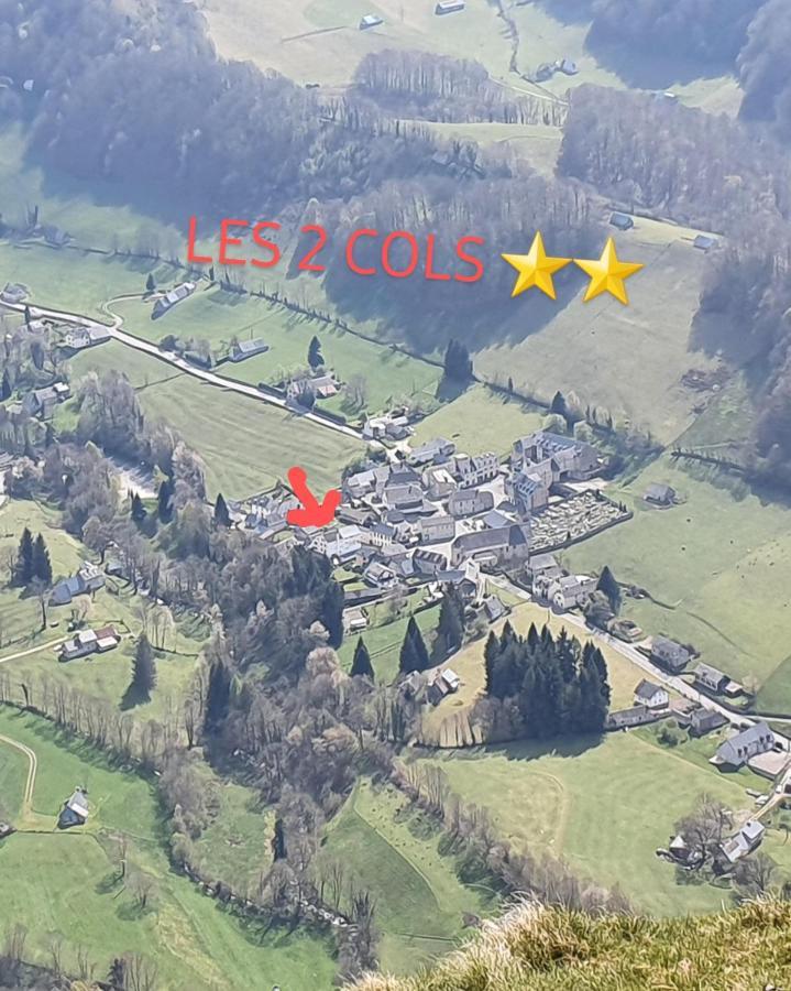 Hotel Les Deux Cols Sainte Marie de Campan Bagian luar foto