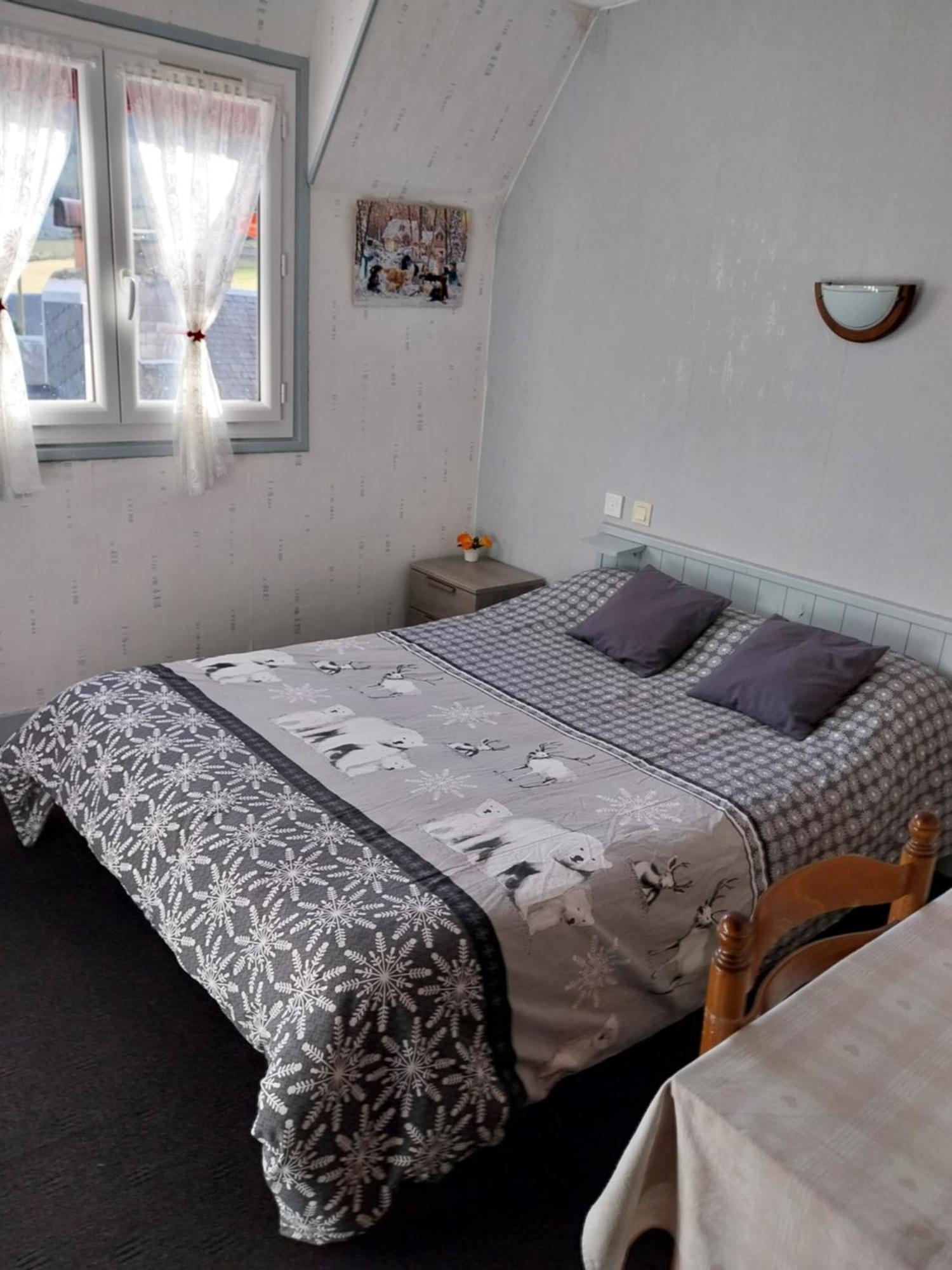 Hotel Les Deux Cols Sainte Marie de Campan Bagian luar foto