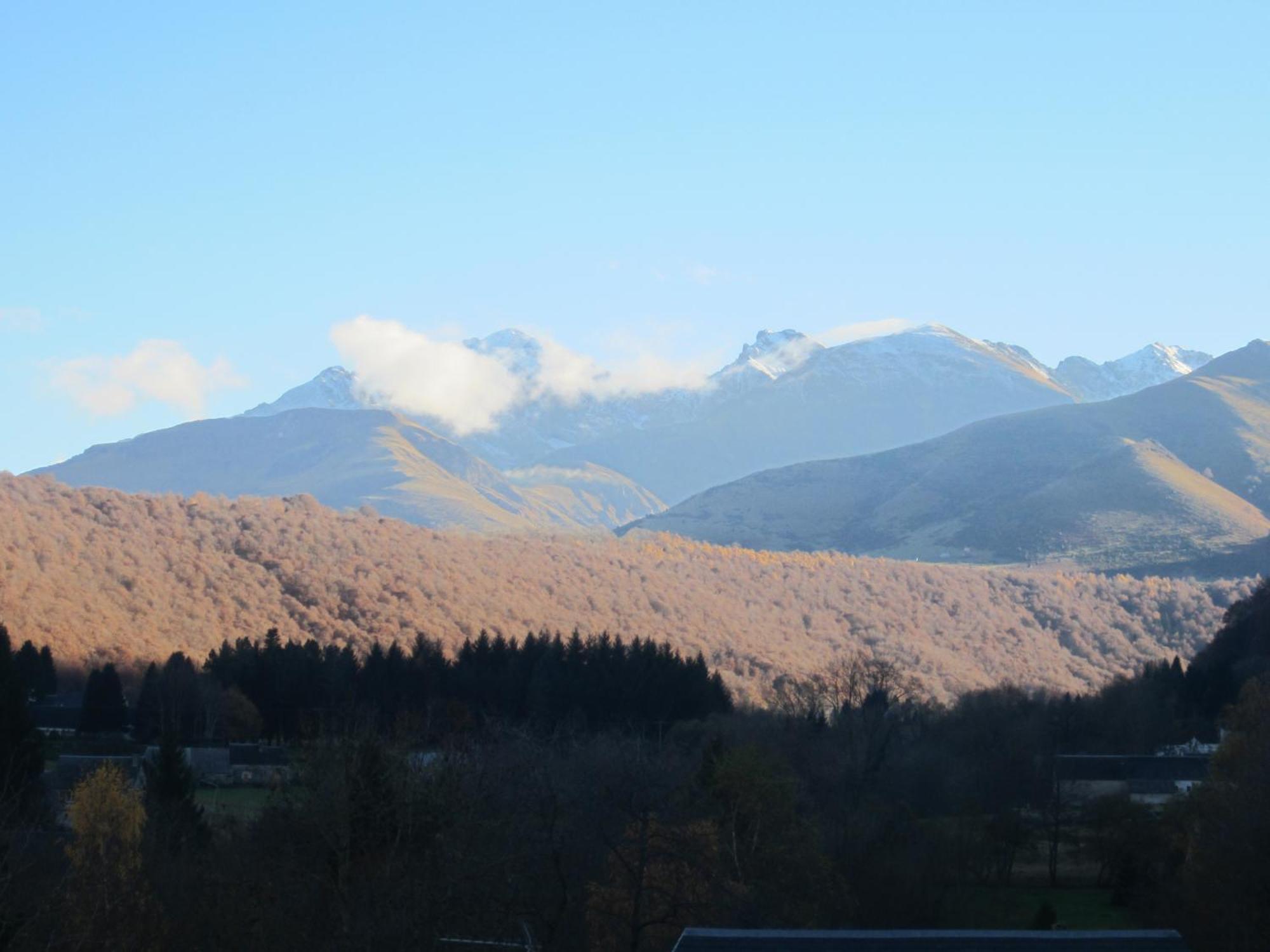 Hotel Les Deux Cols Sainte Marie de Campan Bagian luar foto