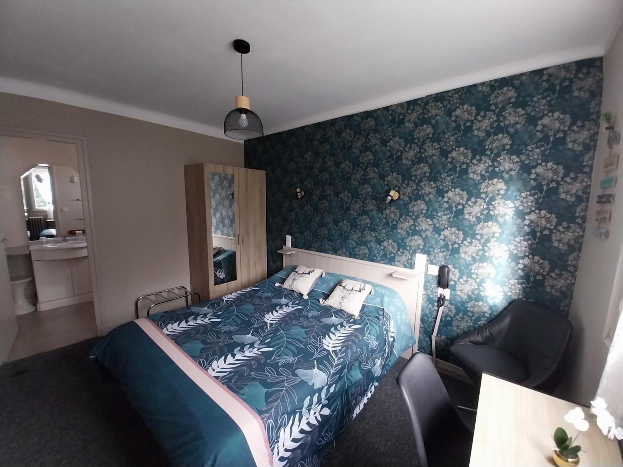 Hotel Les Deux Cols Sainte Marie de Campan Bagian luar foto