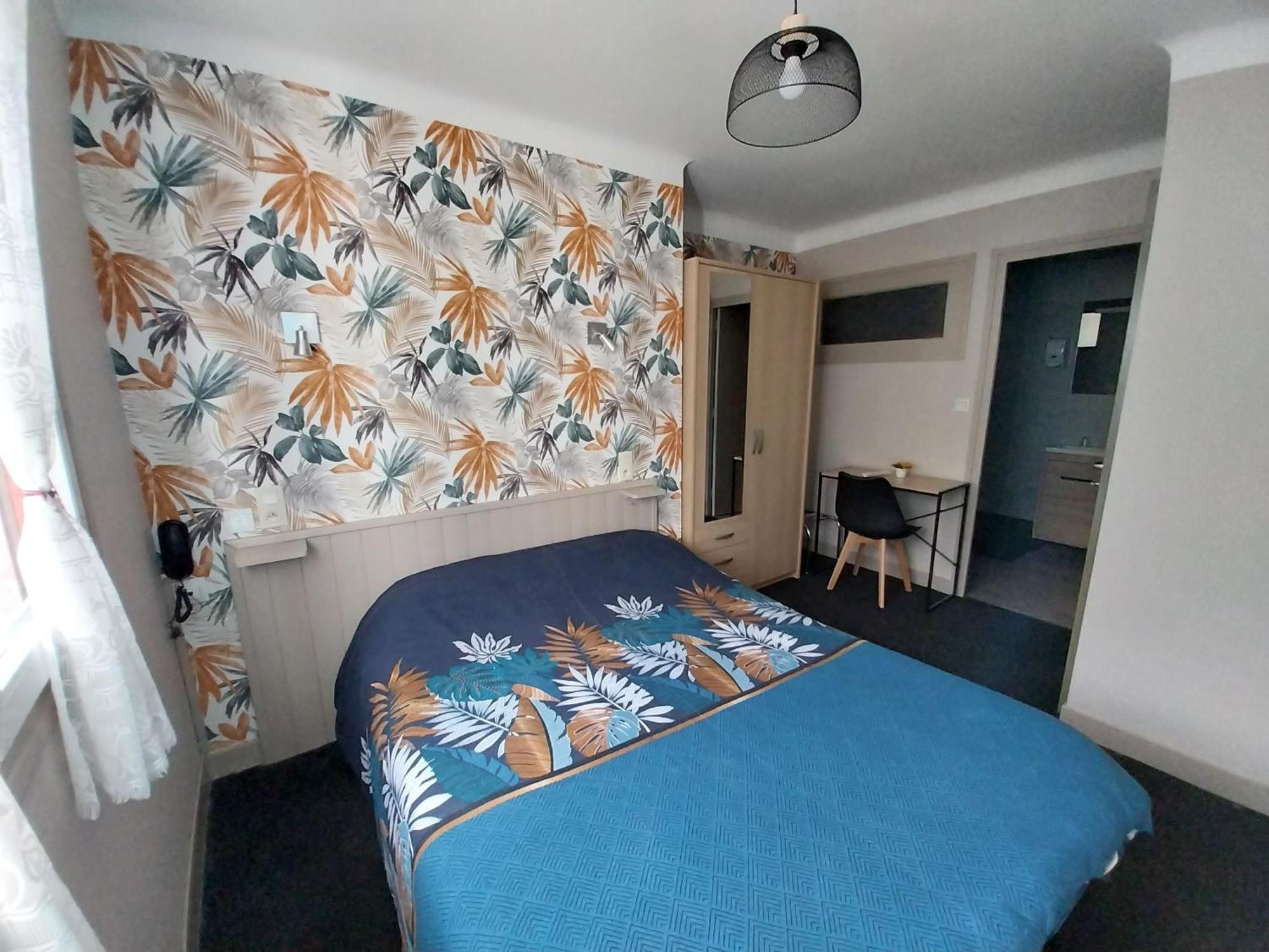 Hotel Les Deux Cols Sainte Marie de Campan Bagian luar foto